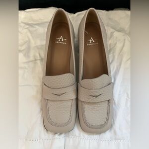 NWOB Aquatalia water resistant  heeled loafers
